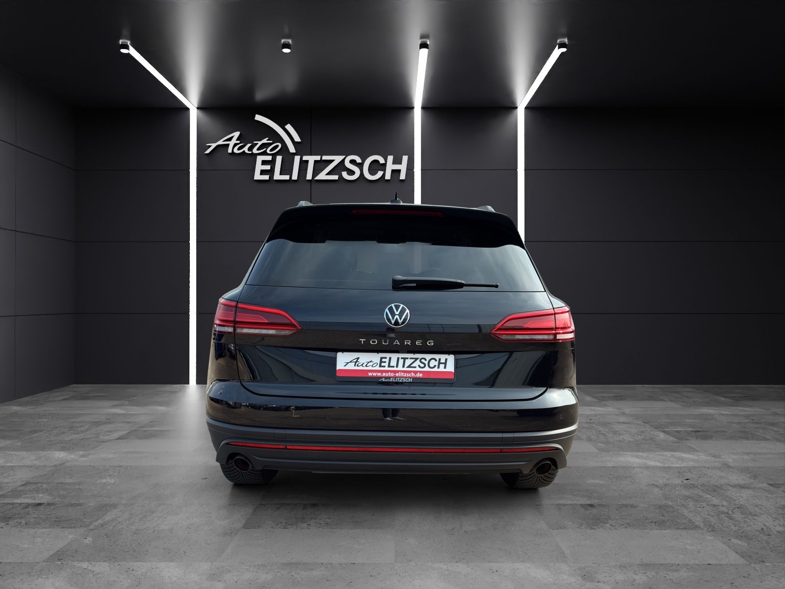 Fahrzeugabbildung Volkswagen Touareg 4M TDI DSG LED ACC STH SH LRHzg RearView