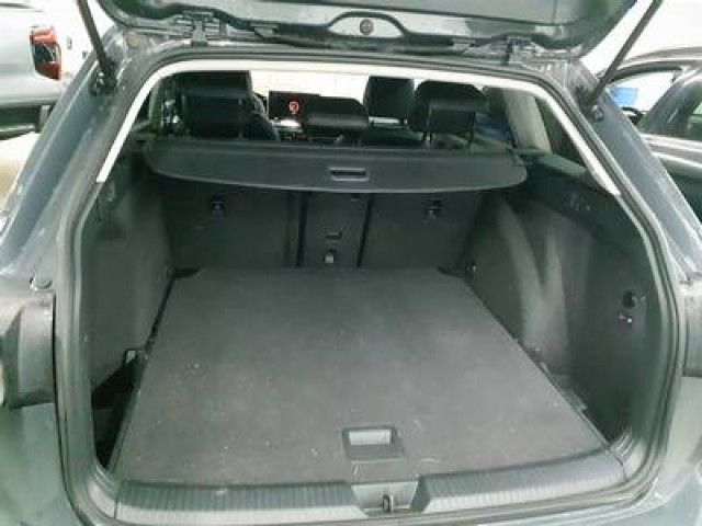Volkswagen Golf - Bild 7