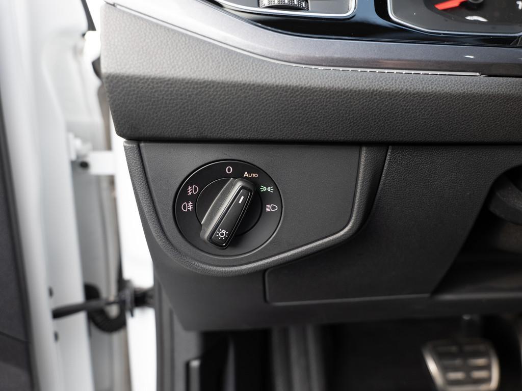 Volkswagen Polo 2.0 TSI GTI LED ACC SITZHEIZUNG PDC KLIMA, миниатюра 20