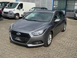 Hyundai i40 cw blue Trend*LED*R-Kamera*Lenkradhz*SHZ*PDC - Hyundai i40: Trend