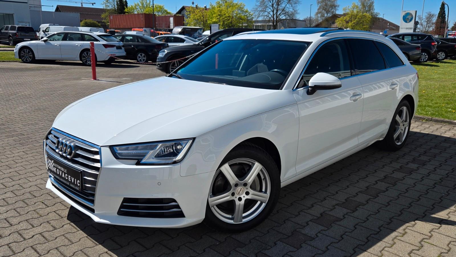 Audi A4 2.0 TDI S-tronic"Sport"Panorama"Navi "Xenon"