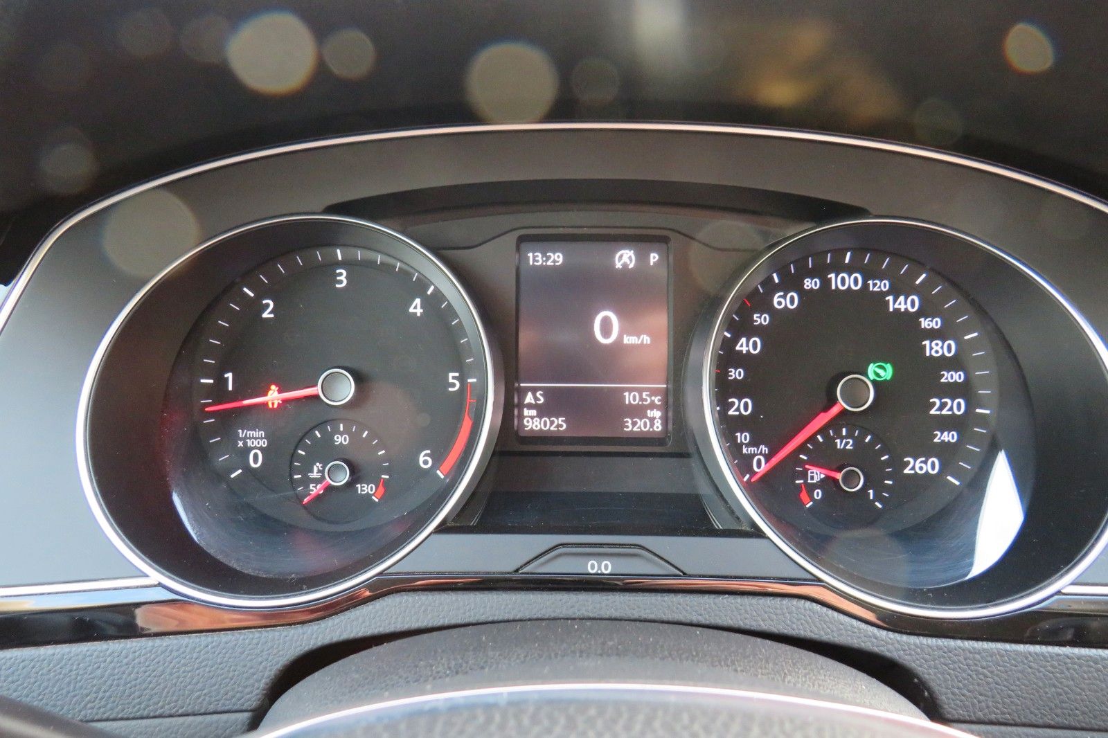 Fahrzeugabbildung Volkswagen Comfortline ACC LED KAMERA AHK NAVI APP-CONNECT