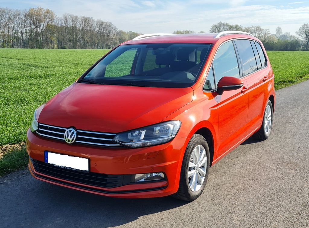 Image of Volkswagen Touran