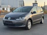 Volkswagen Sharan Comfortline BMT*NAVI*KAMERA*SHZ*AHK - VW Sharan in Oberhausen