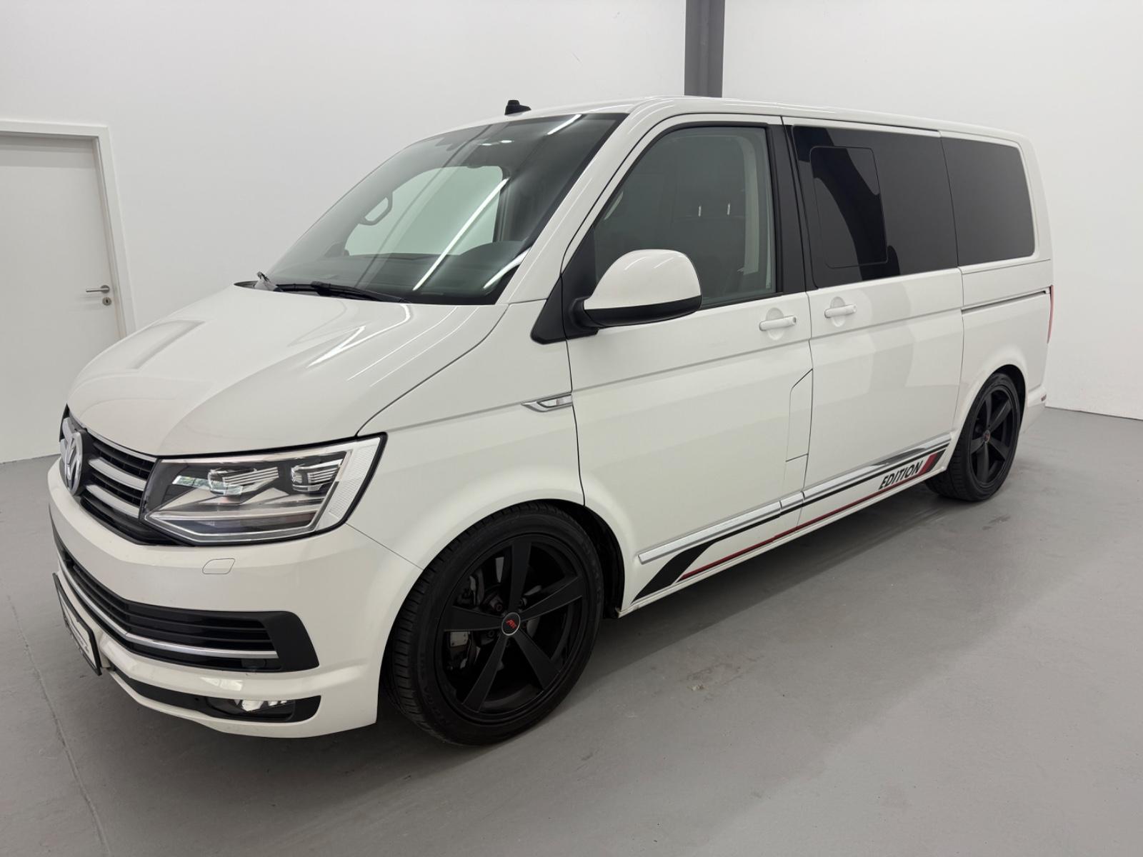 Volkswagen T6 Multivan/2x Schiebetür/Neuer Motor bei 92000