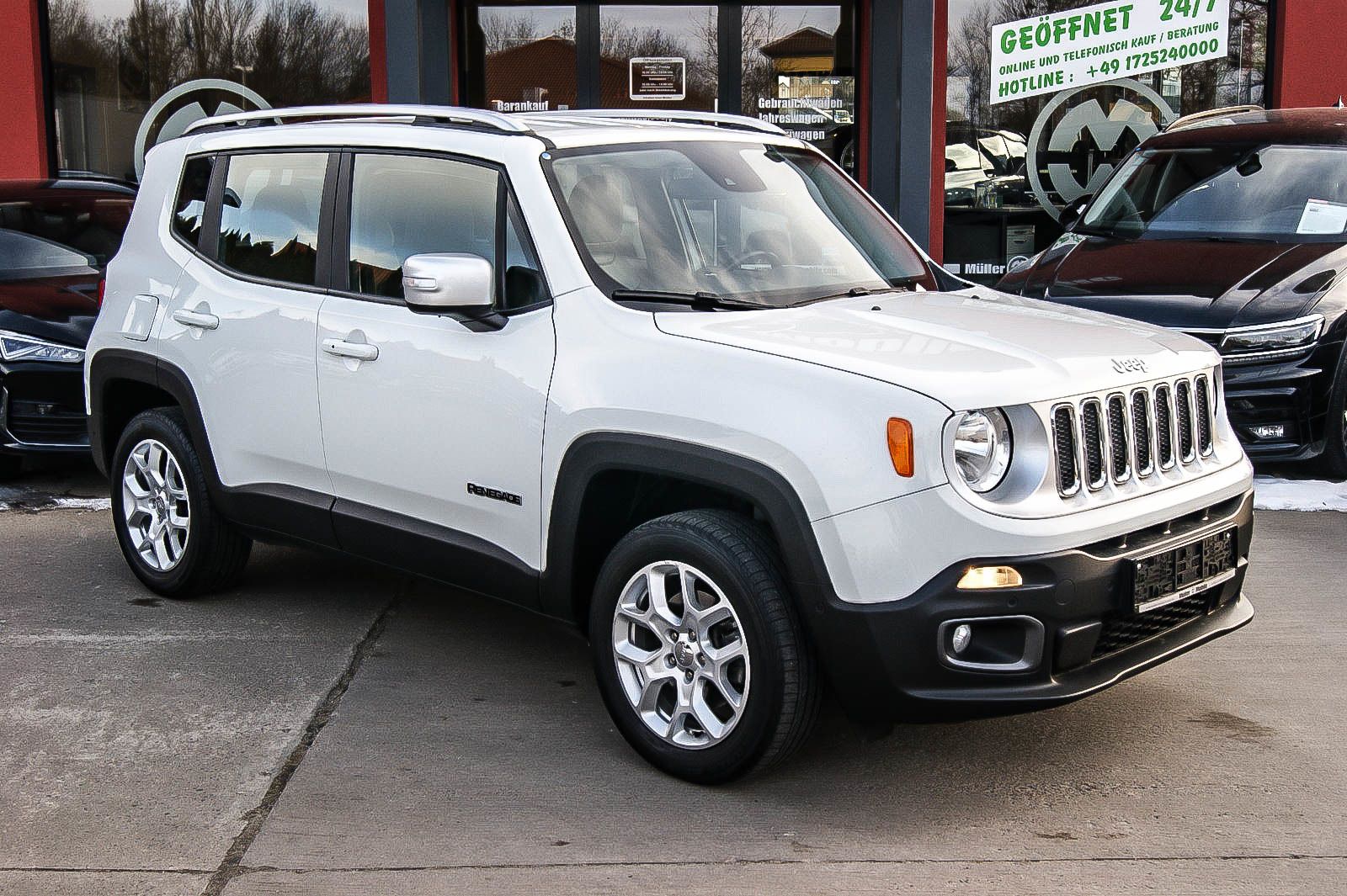 Fahrzeugabbildung Jeep Renegade Limited 4WD Auto LEDER NAVI KEYLESS PDC