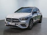Mercedes-Benz GLA 200 AMG NIGHT MULTI 360 AHK DISTR KAMERA PDC - Mercedes-Benz GLA 200 mit Benzin-Antrieb: Automatik
