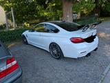 BMW F82 M4 Competition - BMW M4: F82