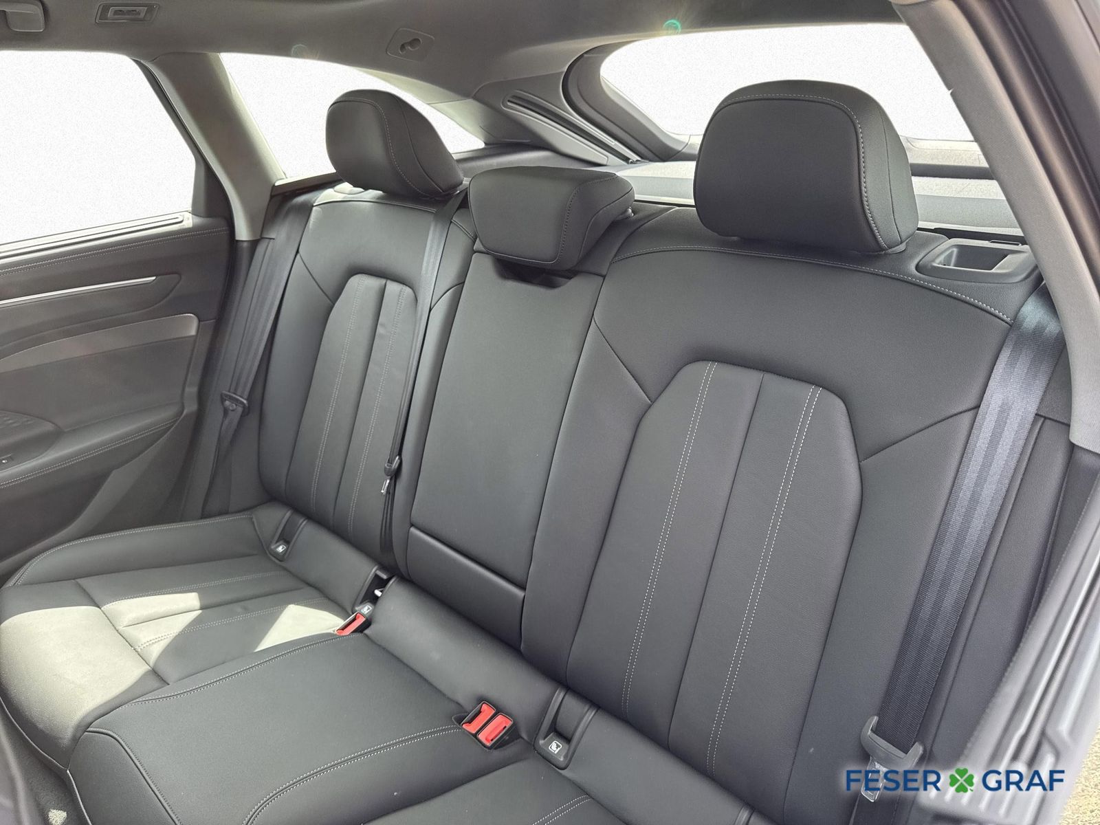 Audi A6 - Bild 12