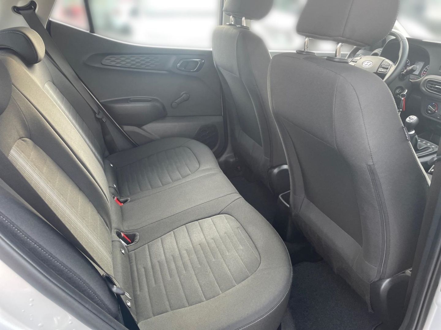 Fahrzeugabbildung Hyundai i10 1.0 Select Funktion Allwetter Lenkradheizung