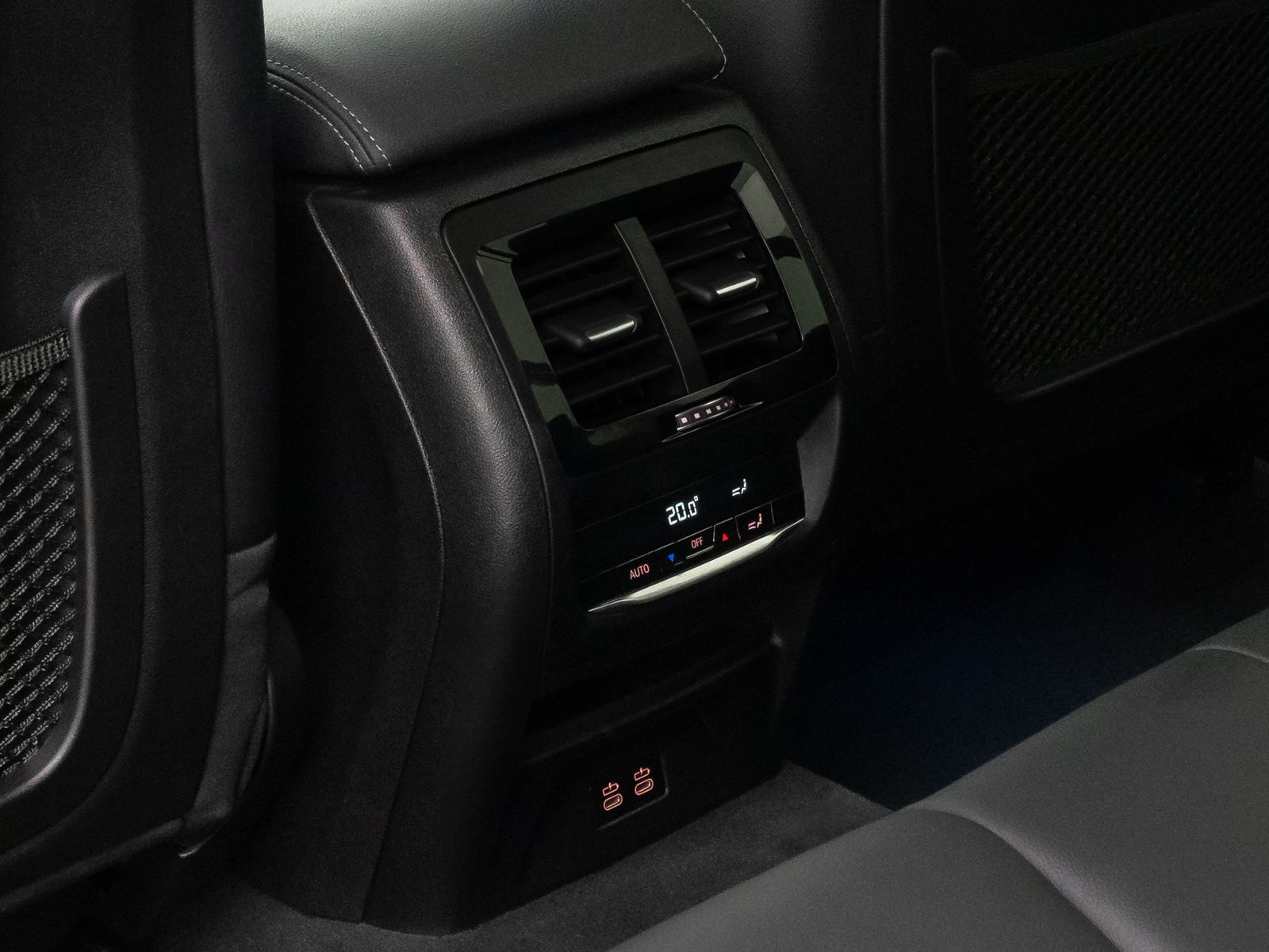 Fahrzeugabbildung BMW X3 xD30e xLine 360° HiFi ACC HUD Komfort 19Zoll