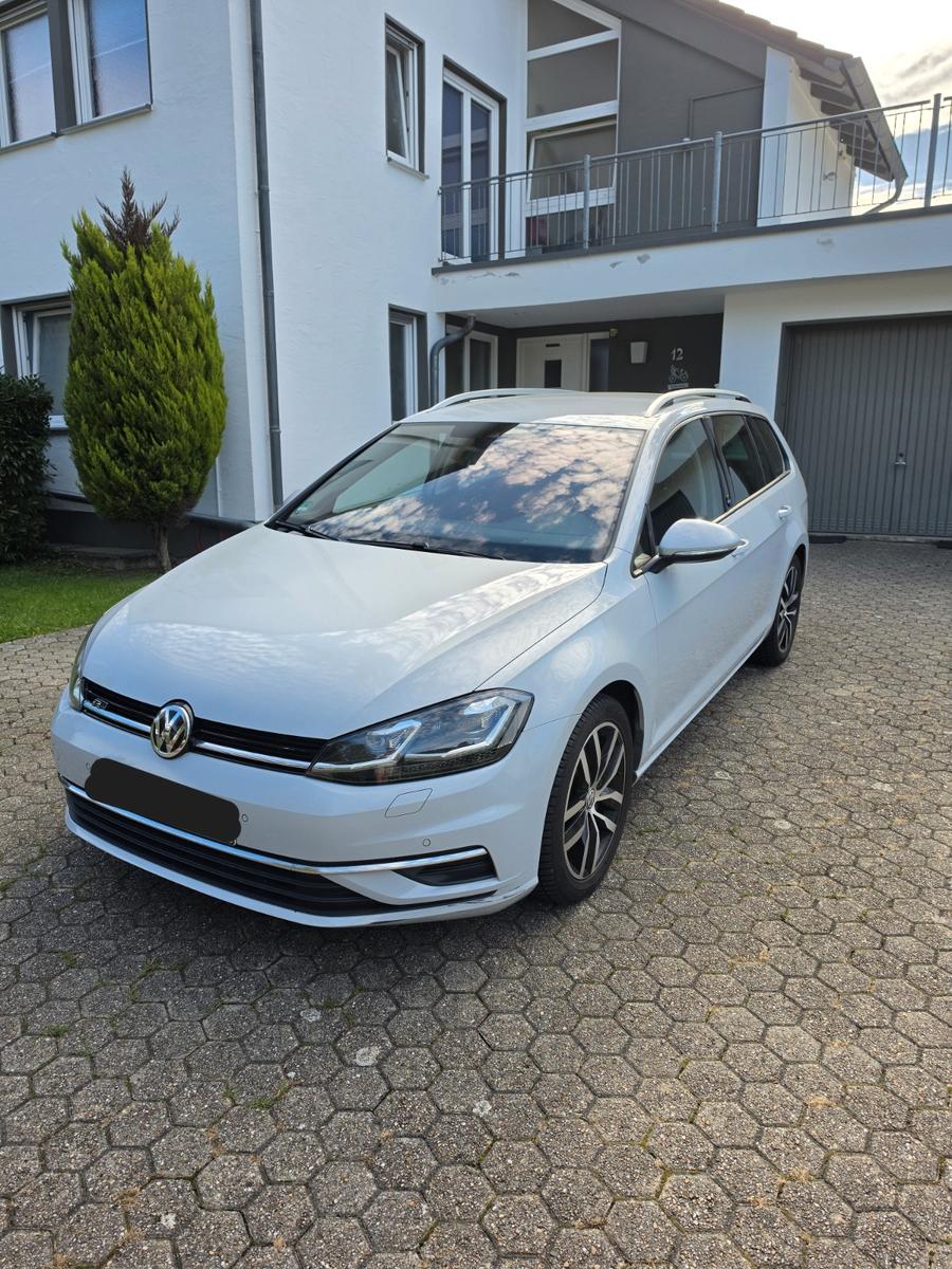 Volkswagen Golf 1.5 TSI ACT DSG Sound Variant Sound