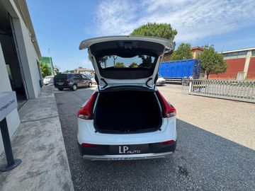 Volvo V40 Cross Country - 8