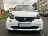 Smart ForTwo Insp/TÜV NEU, Mwst,Autom,Navi,Kamera,Lede - Smart ForTwo Gebrauchtwagen in Frankfurt