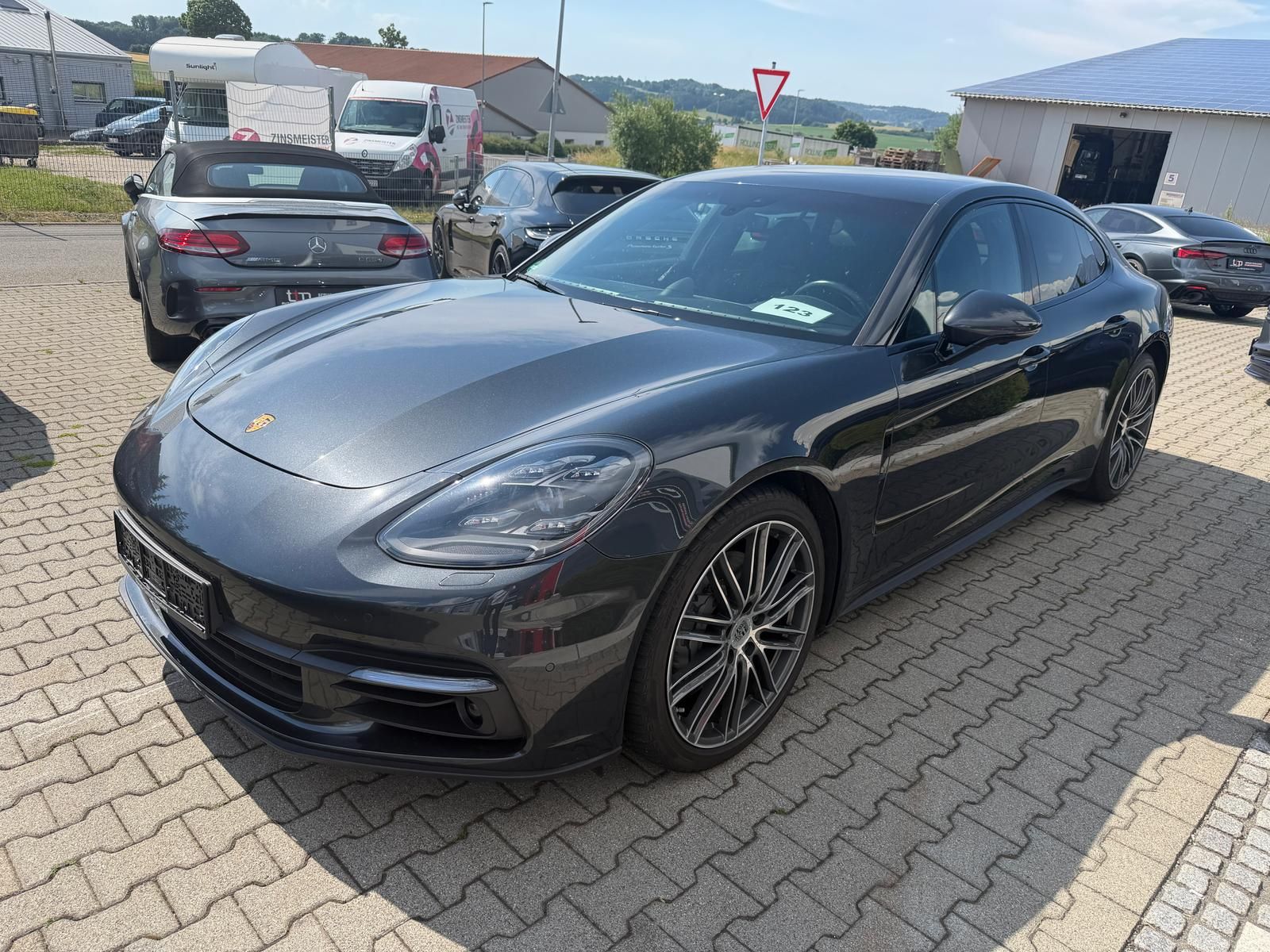 PORSCHE Panamera 4S V8 Matrix LUFT HA-Lenkung 360° BOSE