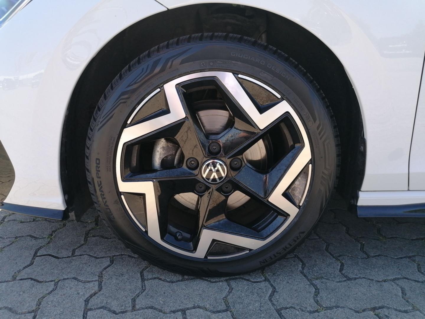 Volkswagen Golf Variant VIII R-Line LED LenkrHzg Kamera Car, миниатюра 16