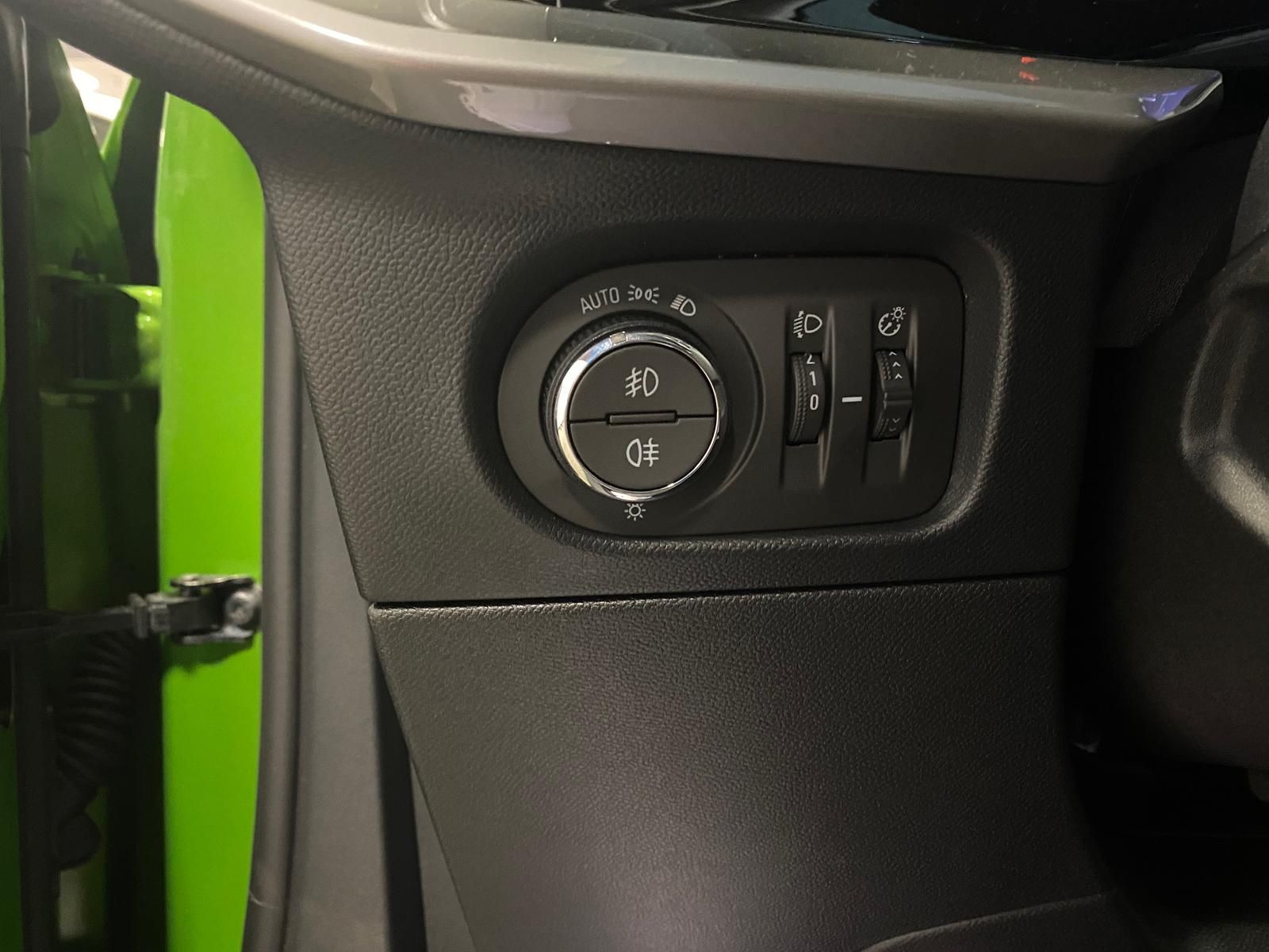Fahrzeugabbildung Opel Mokka 1.2 Turbo 74kW Edition+ACC+LED+APP CONNECT