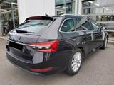 Skoda Superb 3 III Combi 2.0 TSI DSG Style Standhzg/Rü - Skoda Superb: Ii