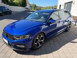 Volkswagen Passat Variant 2.0TDI 190PS DSG 4Motion R-Line  - Volkswagen Passat Variant: Blau, Motion