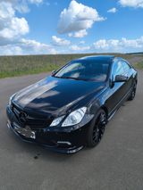 Mercedes-Benz E 350 Coupé E 350 CGI BlueEFFICIENCY ELEGANC... - Mercedes-Benz E 350: Coupé, Cgi