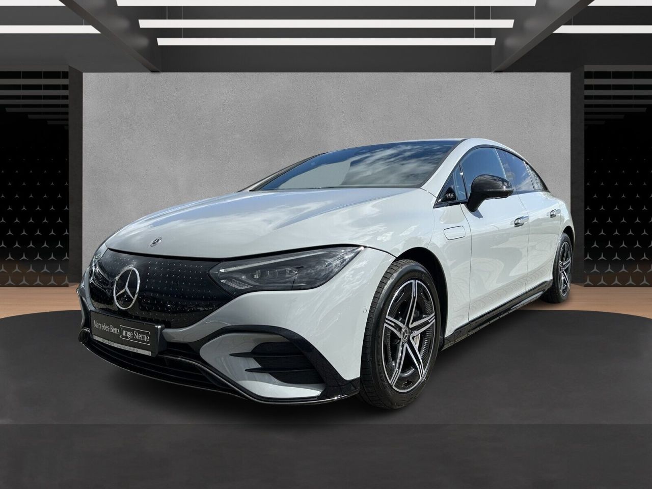 Mercedes-Benz EQE 300 Limousine AMG BURM NIGHT DIGI LIGHT 360 foto 2