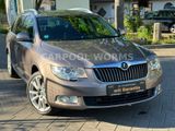 Skoda Superb Combi Ambition 18"RS-ALU+SHZ+TEMP+PDC - Skoda Superb aus 2011