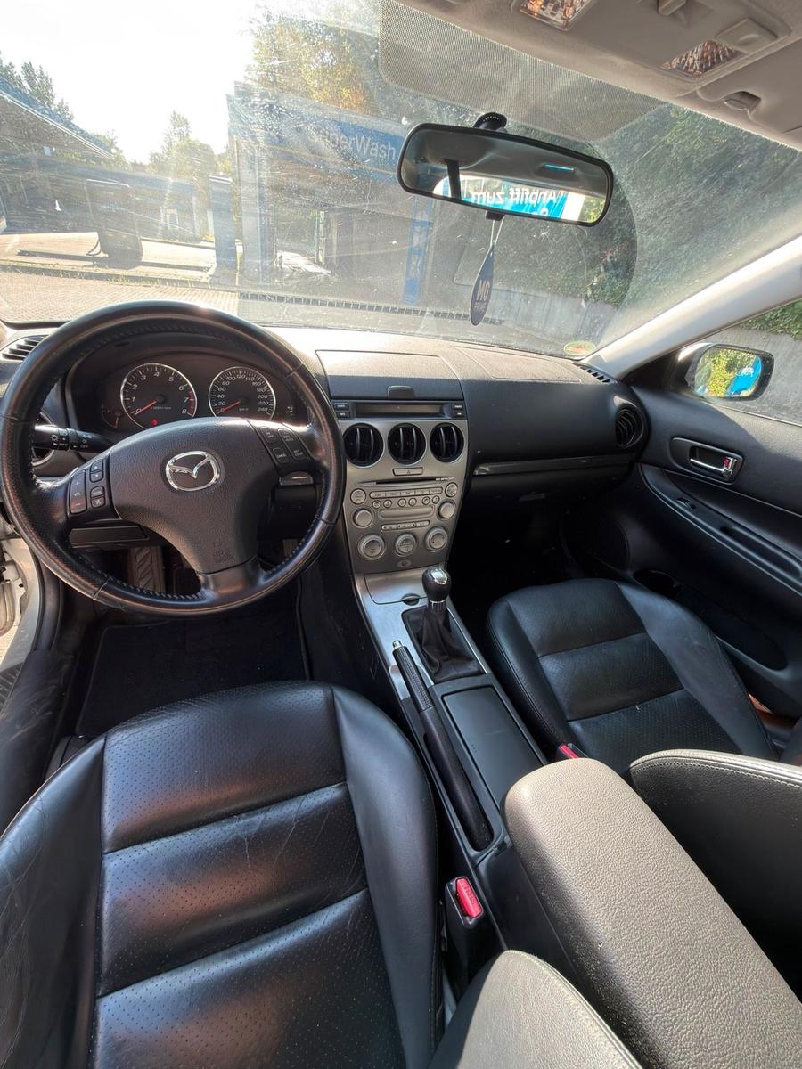 Mazda 2 2005 — photo 7