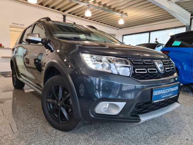 Dacia Logan MCV II Kombi Stepway mit Soundanlage