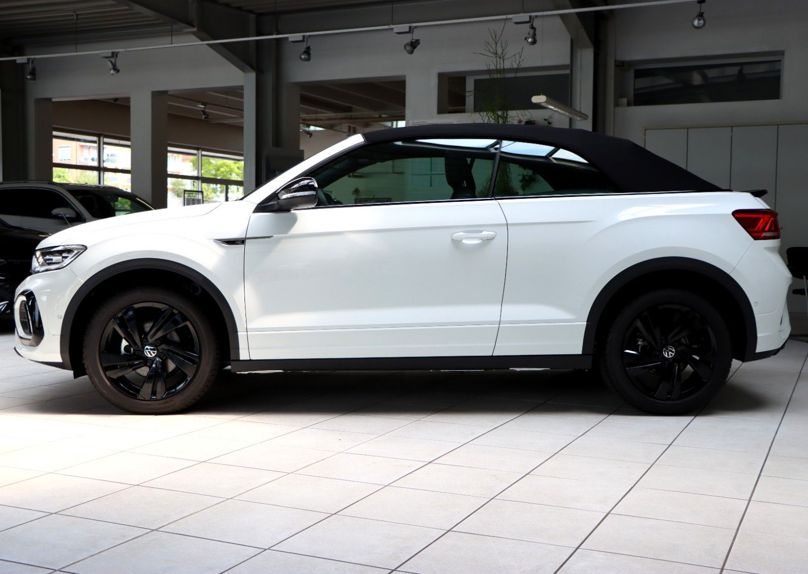 Volkswagen T-Roc - Bild 4