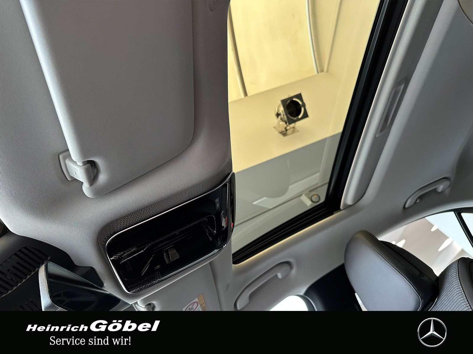Fahrzeugabbildung Mercedes-Benz C 200 AVANTGARDE+SHD+360°KAM+LED+NAVI+CARPLAY