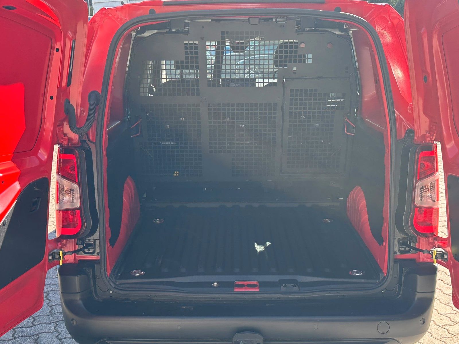 OPEL Combo Combo E Cargo Doppelkabine 5Sitzer Kamera SHZ – Ansicht 10
