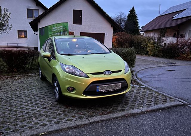 Ford Fiesta  Trend 1,25 82 PS