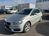BMW 225 xe Active Tourer  Luxury Line Automatik 1. H - BMW 225 aus 2017