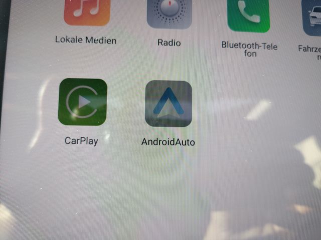 DFM Forthing 4 PHEV AppleAndroid 360°Kam u.v.m.