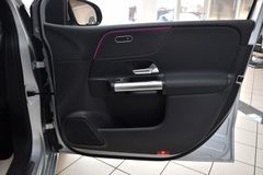 MERCEDES-BENZ B 200 Business~Automatik~Leder~Navi~Apple~LED