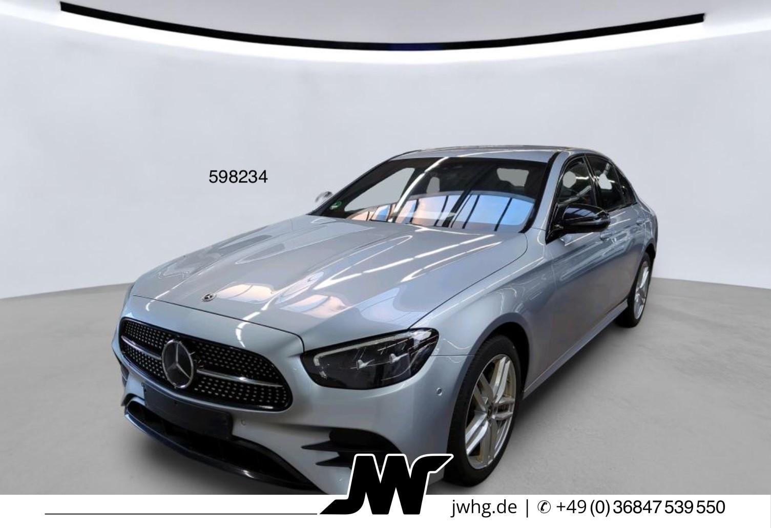 Mercedes-Benz E 300 E300 de AMG V-LEDER/DISTR/BURMESTER/AHK/NIGHT/KA