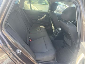 BMW 320 - 5