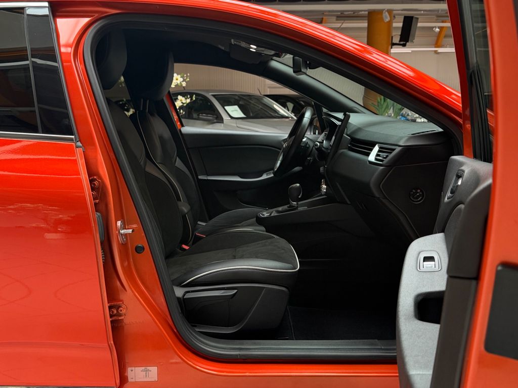 RENAULT Clio V Edition One|BOSE|Kamera|SHZ|LHZ|LED|Navi RENAULT Clio V Edition One|BOSE|Kamera|SHZ|LHZ|LED|Navi