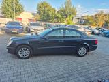 Mercedes-Benz E 230 ELEGANCE Elegance - scheckheftgepflegte Mercedes E 230