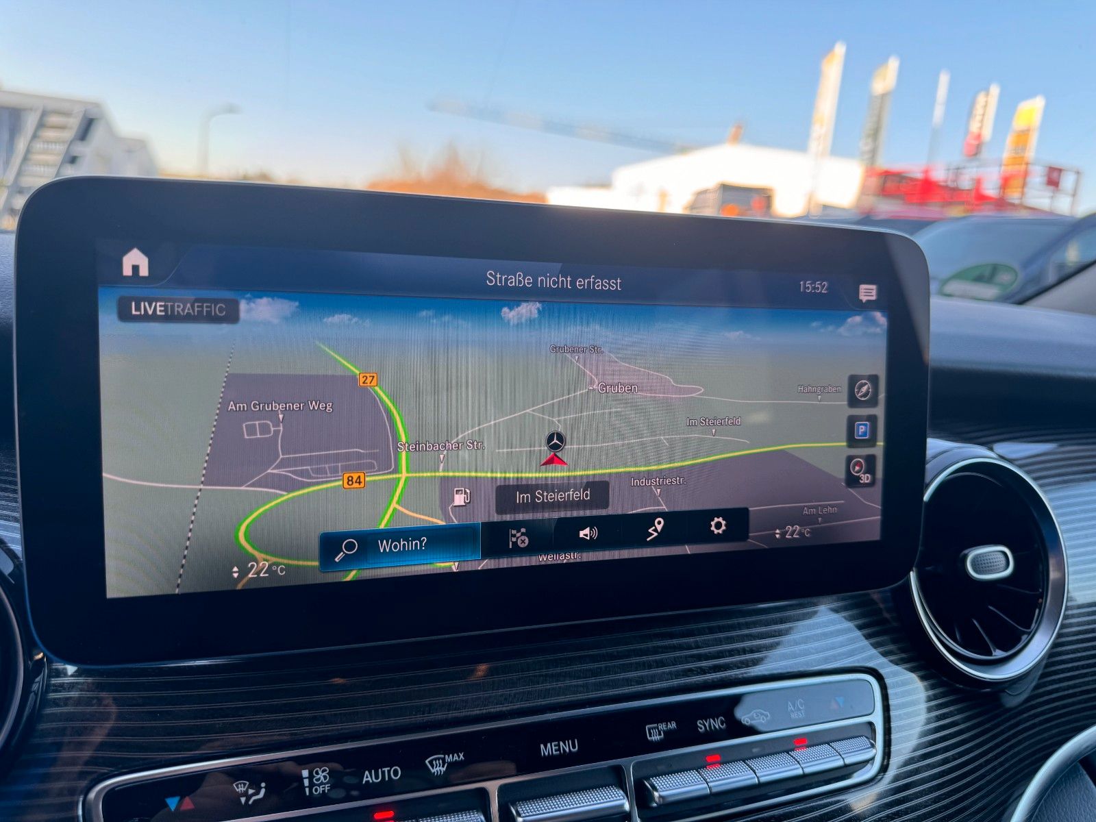 Fahrzeugabbildung Mercedes-Benz V 300 d AVA DISTRONIC AHK2,5to 360Kamera