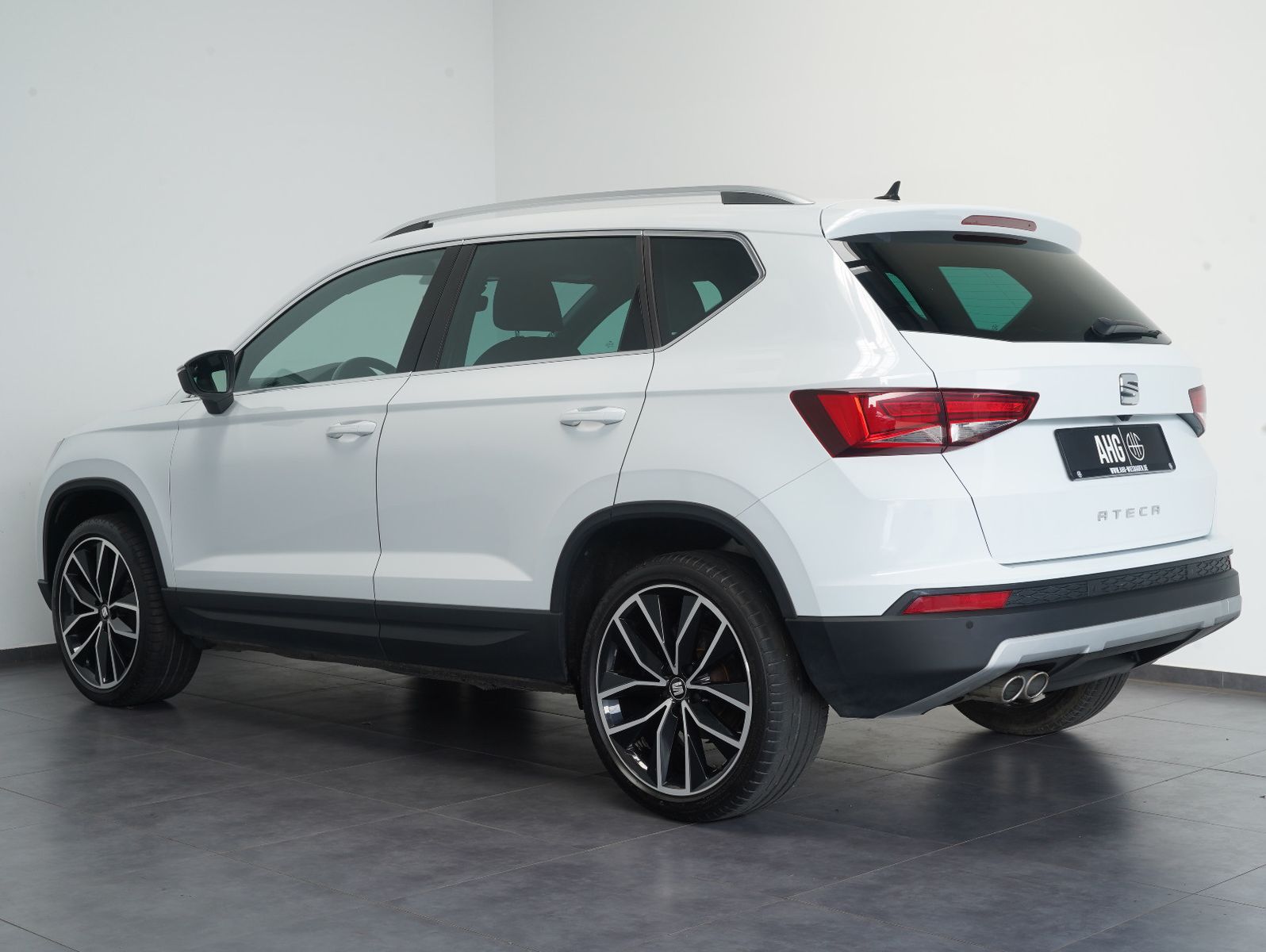 Fahrzeugabbildung SEAT Ateca 2.0 TDI DSG Xcellence NAV/DAB/LED/ACC/360°