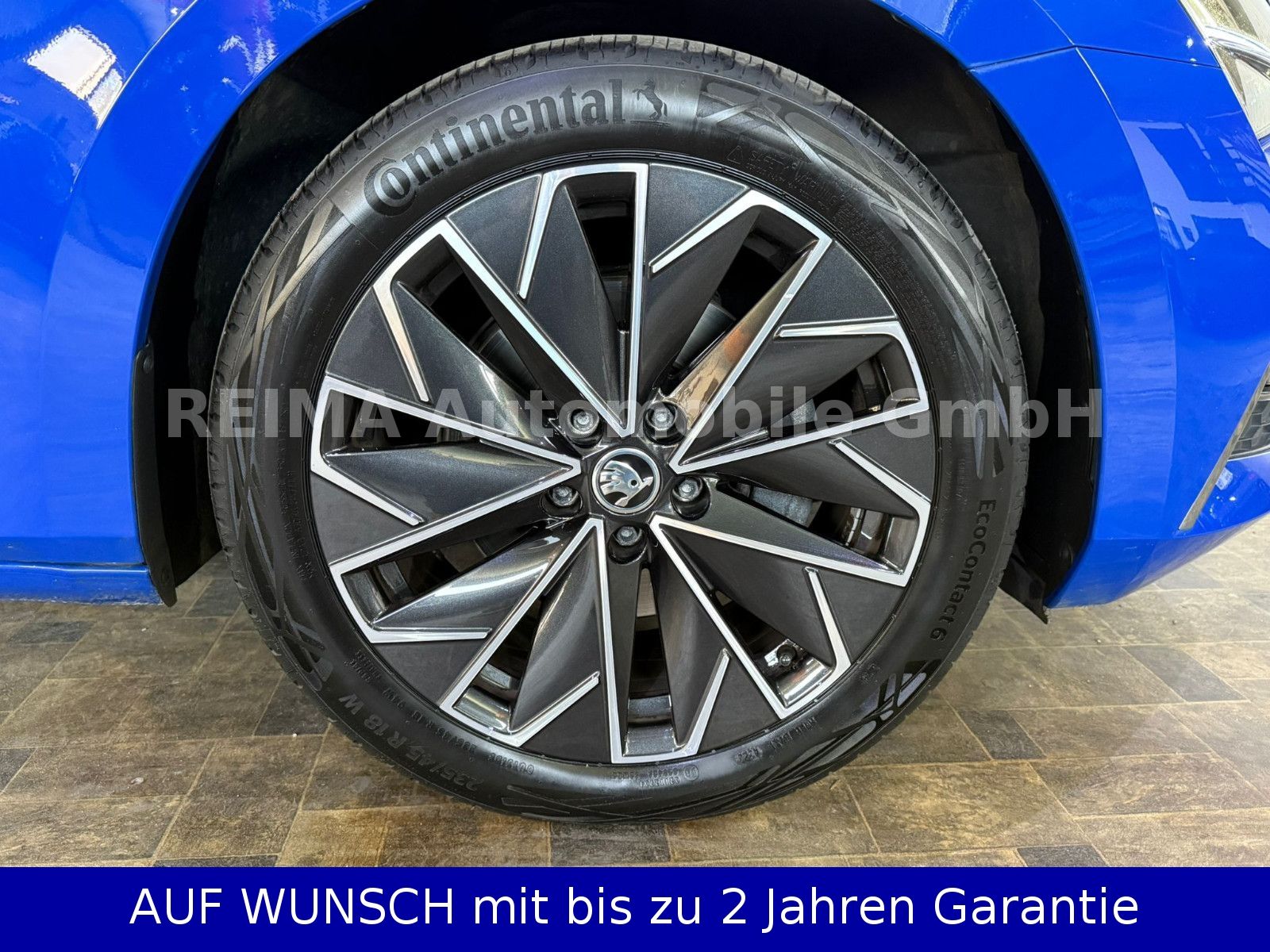 Fahrzeugabbildung SKODA Superb Combi L&K iV Hybrid, Matrix,SOH 94,1 %