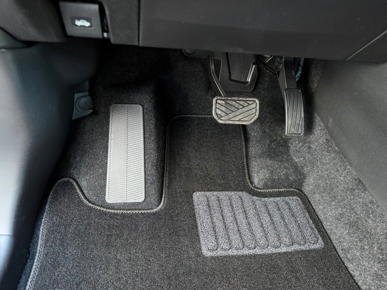 Suzuki e Vitara - Bild 21