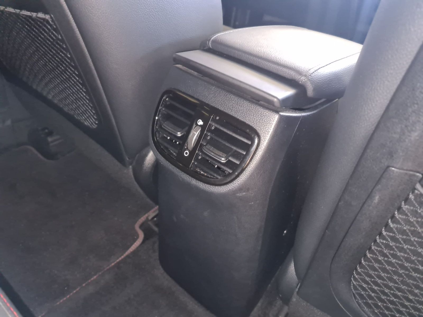 Fahrzeugabbildung Kia pro cee'd / ProCeed / Klima / NAVI / KAMERA