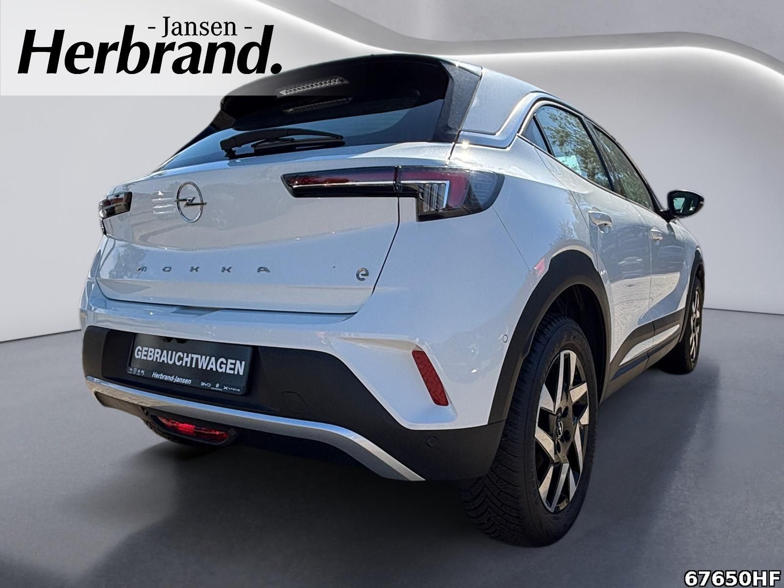 Fahrzeugabbildung Opel Mokka -e Elegance