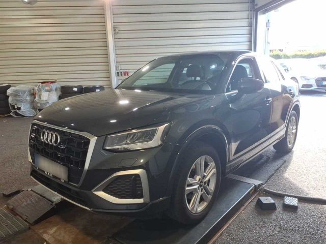 Q2 35 TFSI S TRONIC ADVANCED LED+KAMERA+MMI NAVI