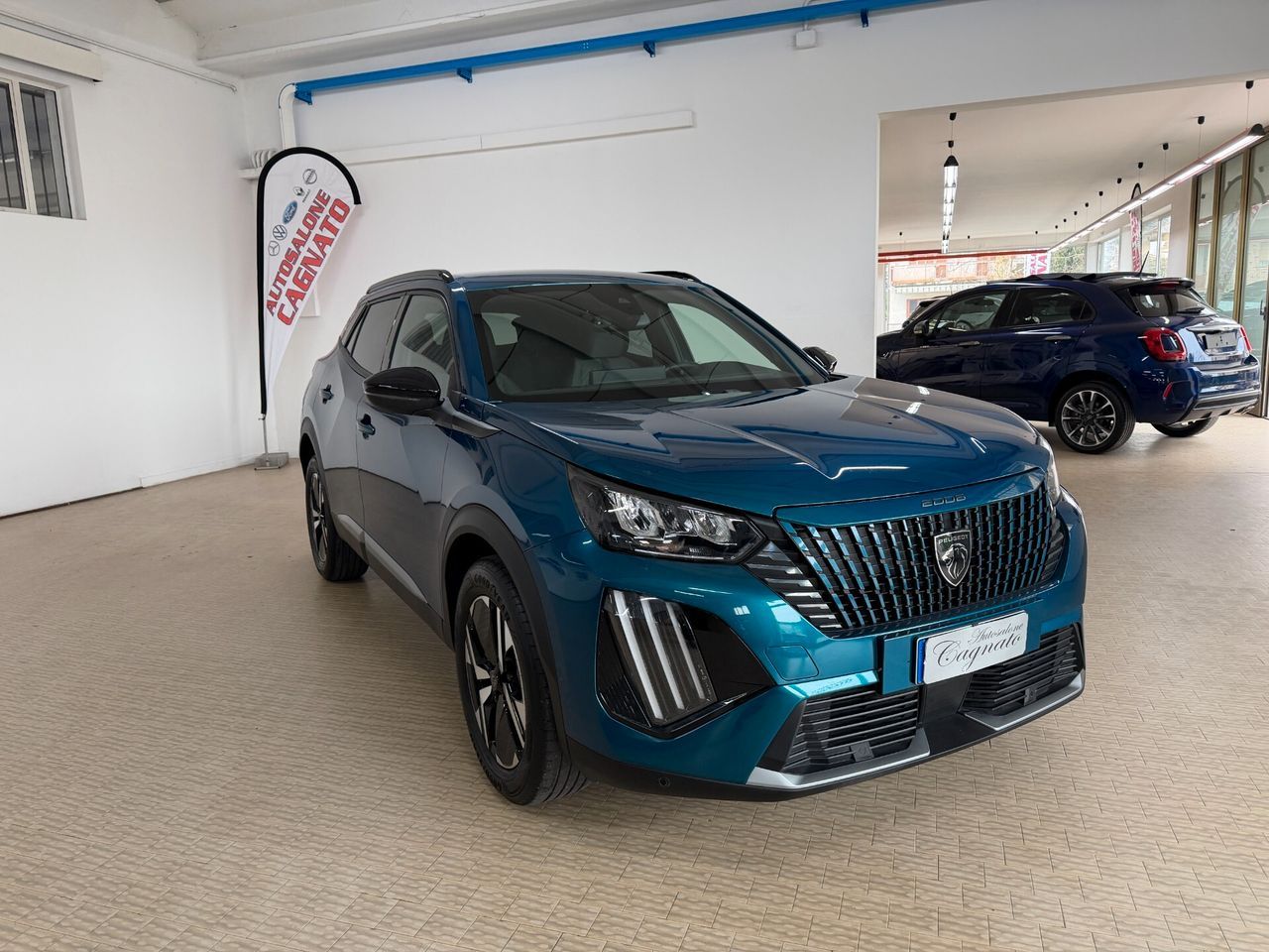 Peugeot 2008 100cv Allure 2025 Blu Obsession imagem 3