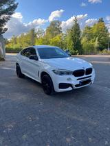 BMW X6 F16 3.0D M Paket TüV 04.2027 - BMW X6 F16