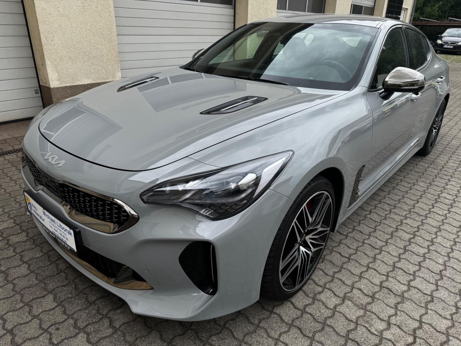 Kia Stinger GT 4WD