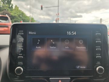 Toyota Yaris - 12